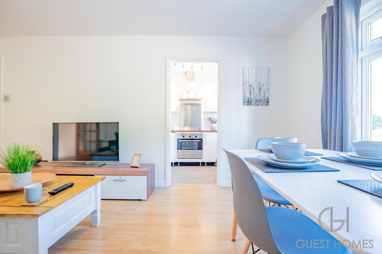 Royal Court, Beautiful Apartment Central Worcester Exterior photo